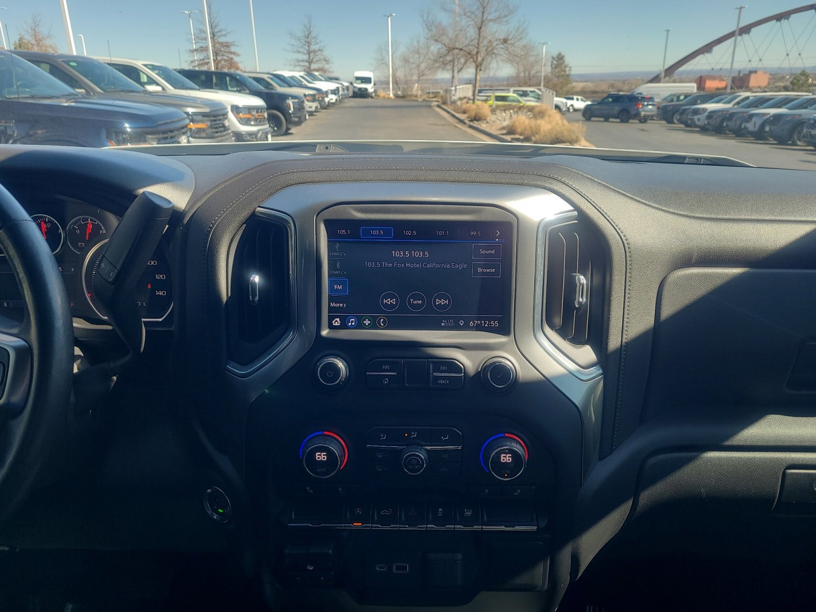 Used 2020 Chevrolet Silverado 1500 LT w/ Convenience Package image 12