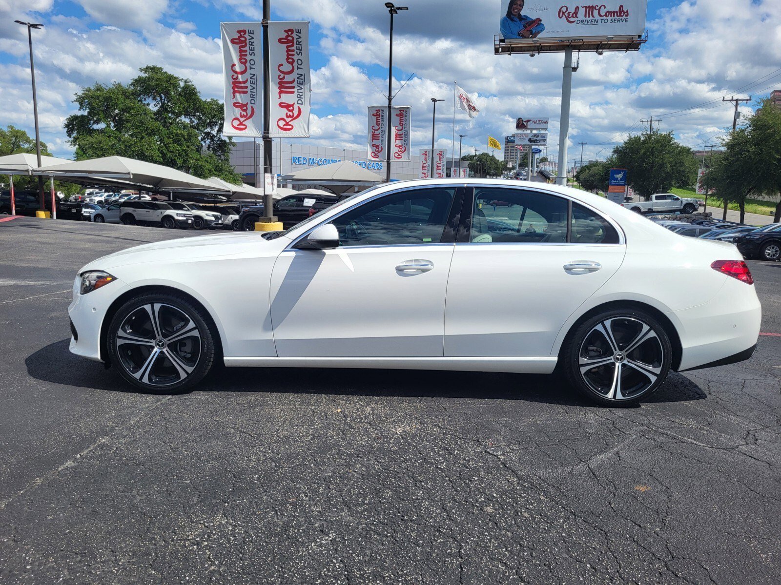 Used 2024 Mercedes-Benz C 300 Sedan image 4