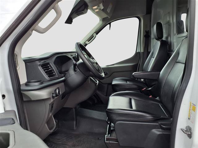 Certified 2025 Ford Transit 250 148 Medium Roof RWD image 22