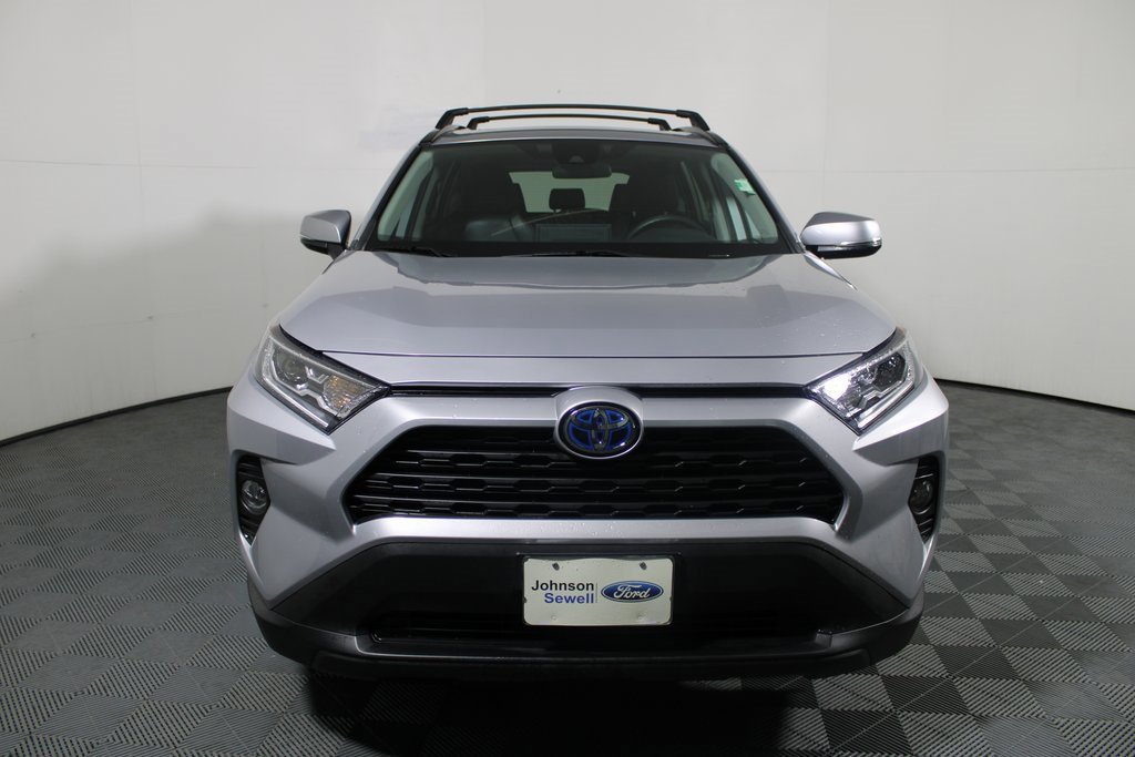 Used 2021 Toyota RAV4 XLE image 6
