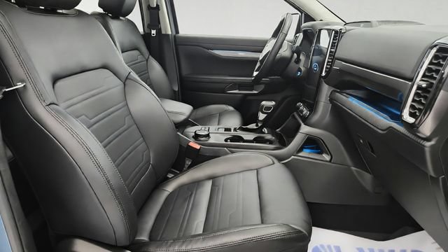 Certified 2025 Ford Ranger Lariat w/ FX4 Off-Road Package AWD/4WD image 24