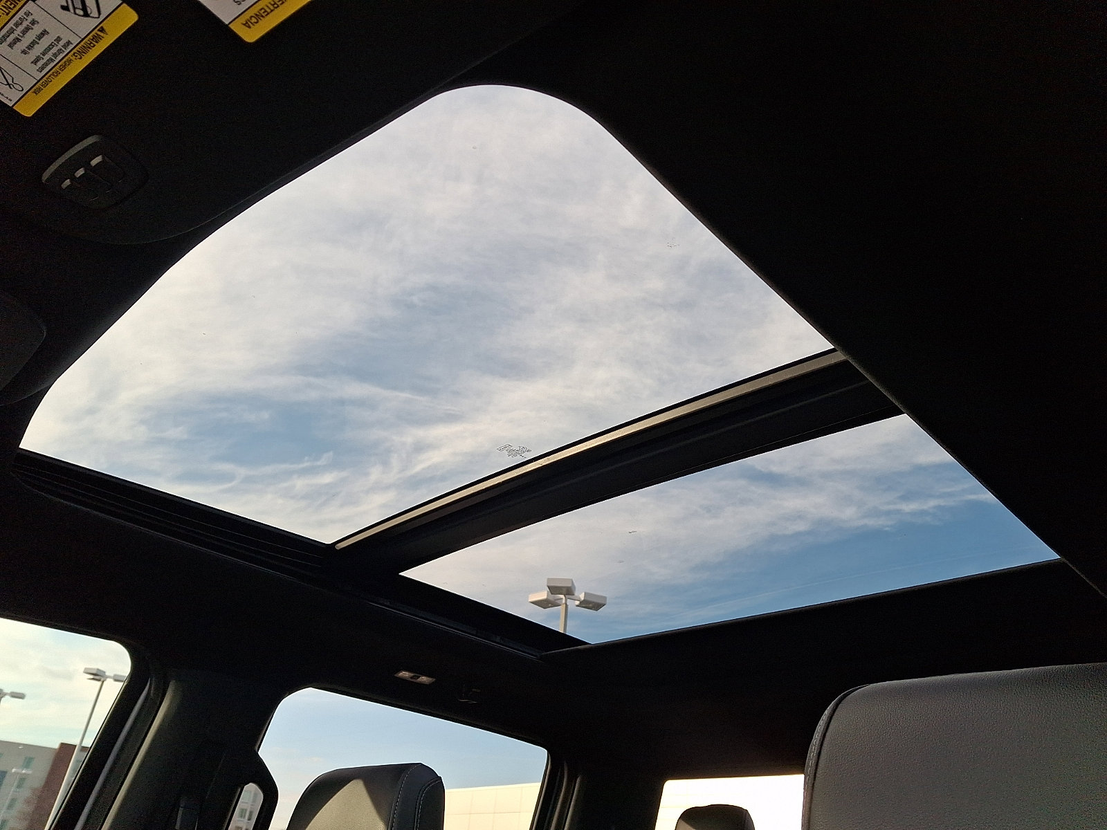 Certified 2023 Ford F150 Lariat w/ Equipment Group 502A High image 21