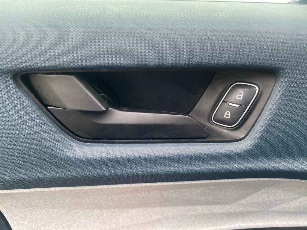 Certified 2023 Ford Maverick XLT FWD image 14