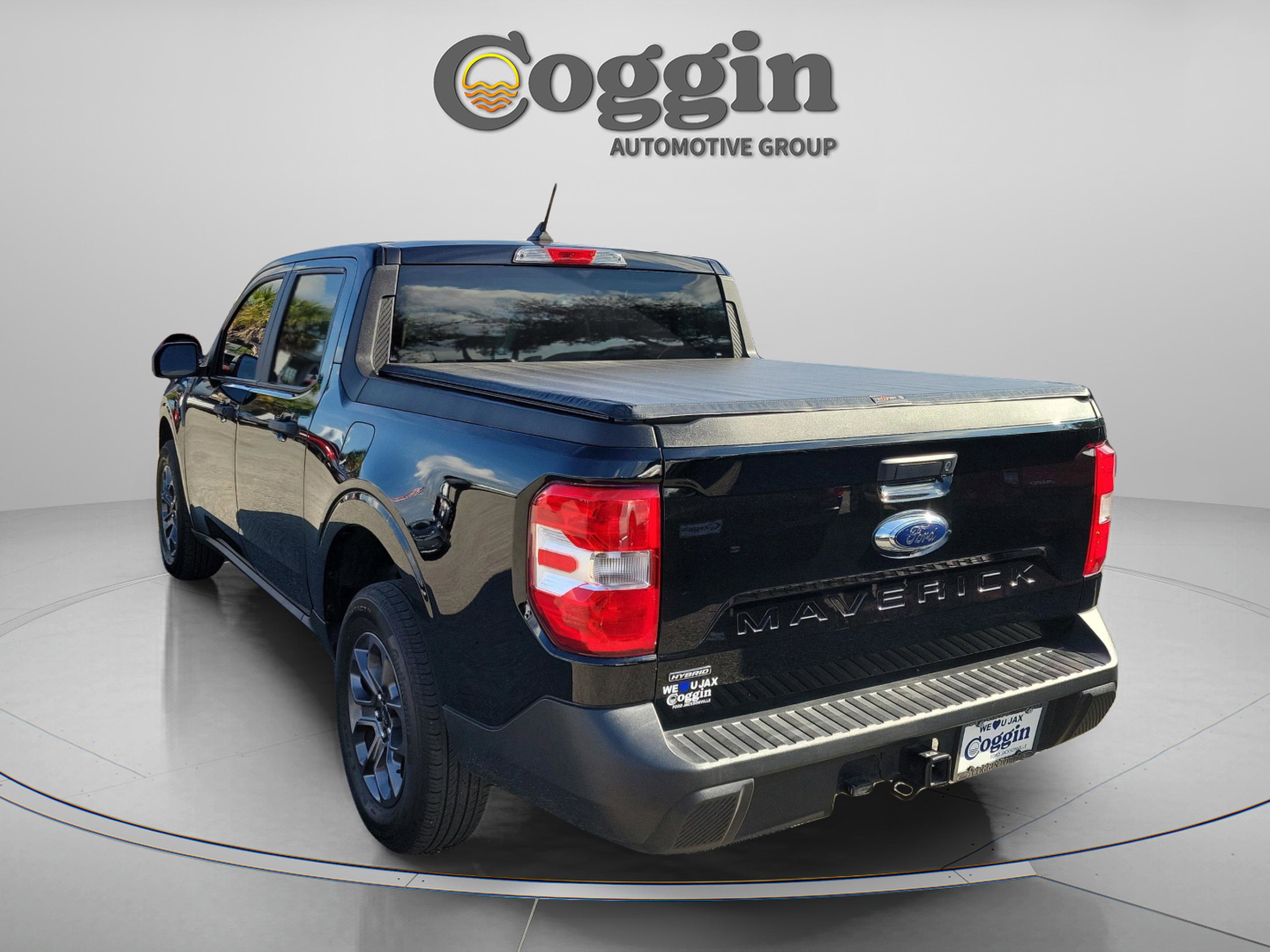 Certified 2024 Ford Maverick XLT w/ XLT Luxury Package image 2