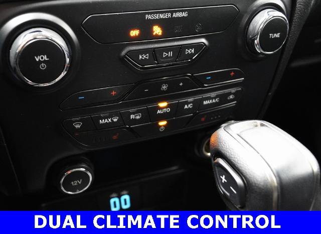 Certified 2019 Ford Ranger Lariat w/ Black Appearance Package image 12