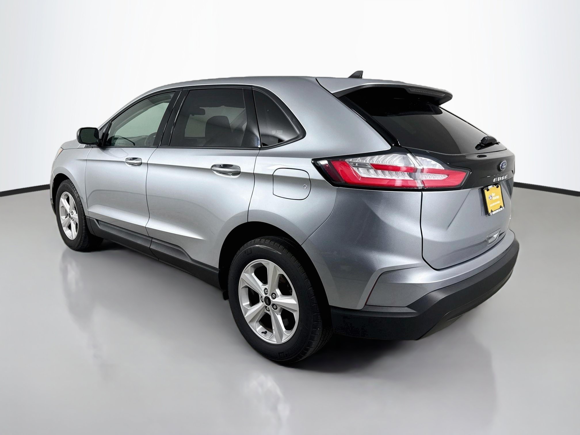 Certified 2023 Ford Edge SE AWD/4WD image 5
