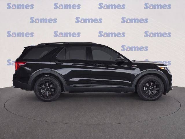 Certified 2024 Ford Explorer ST-Line w/ Class IV Trailer Tow Package RWD image 8