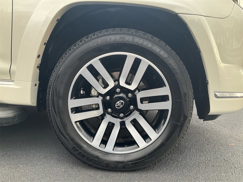 Used 2023 Toyota 4Runner Limited image 15