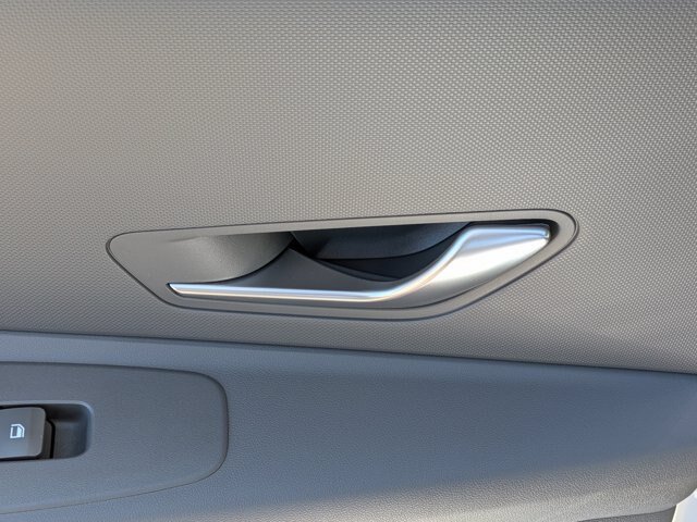 Used 2025 Hyundai Elantra Hybrid FWD image 27