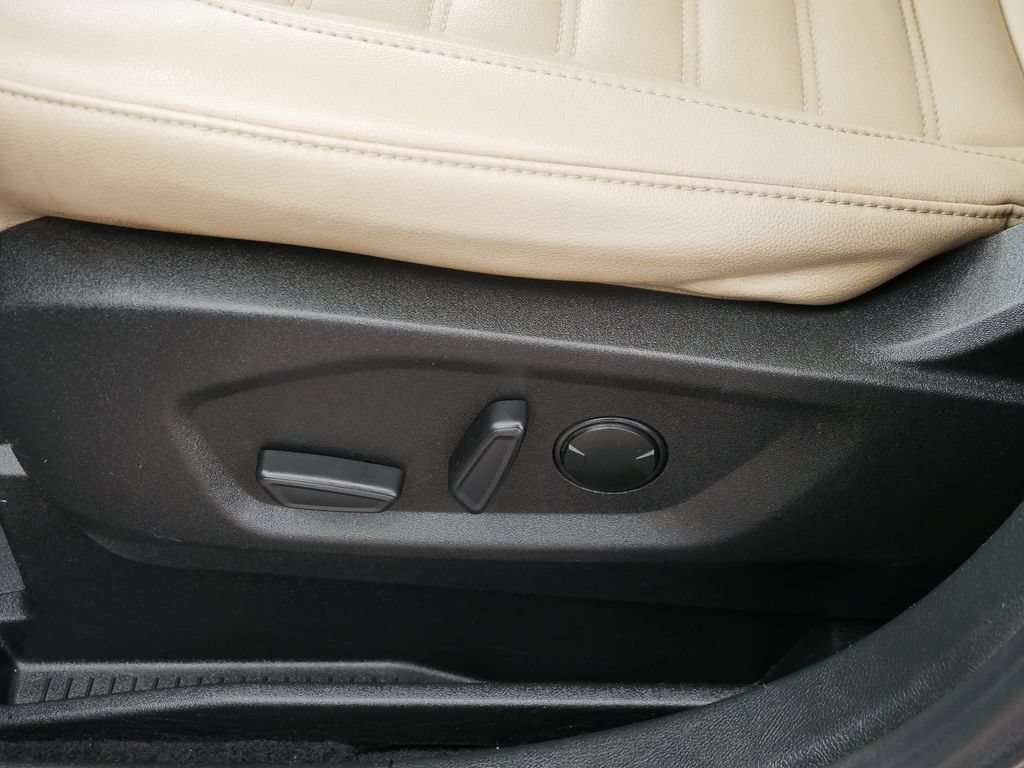 Certified 2023 Ford Edge SEL AWD/4WD image 19