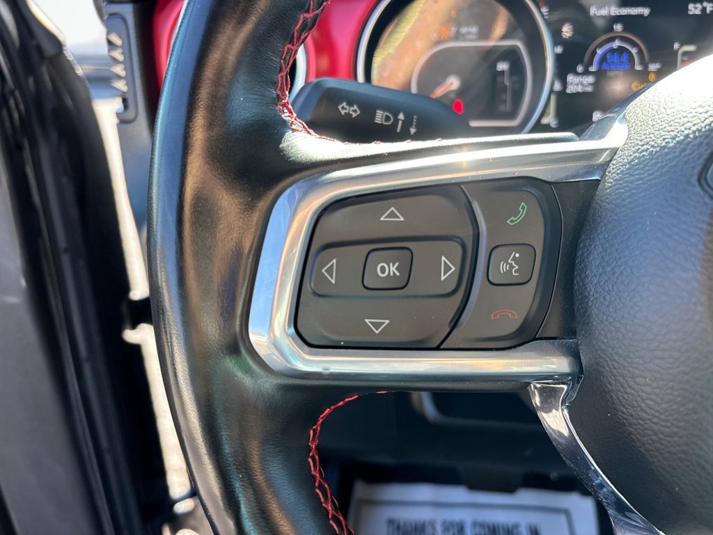 Used 2023 Jeep Wrangler Unlimited Rubicon AWD/4WD image 32