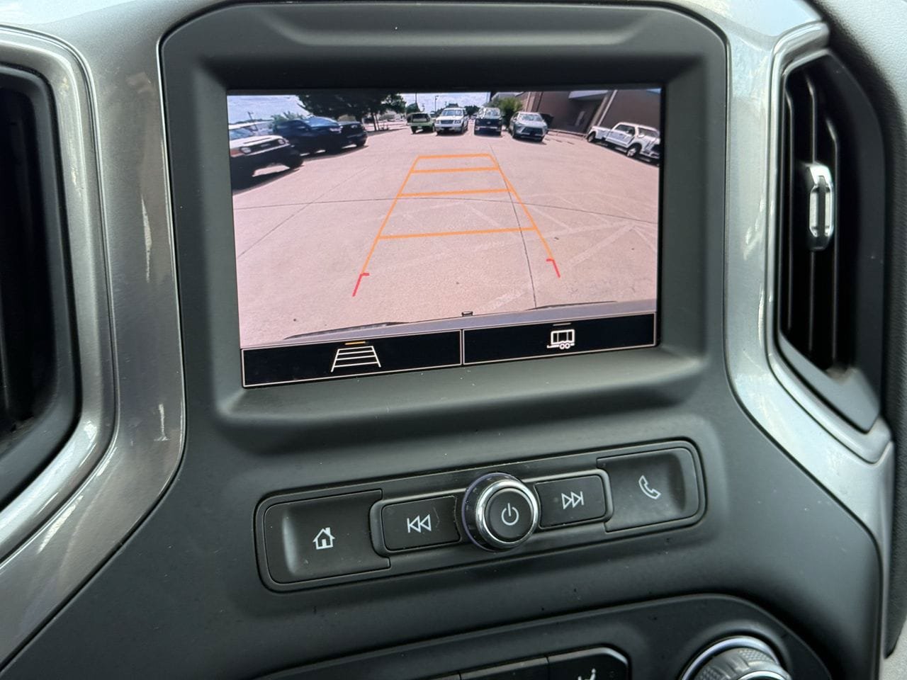 Used 2023 Chevrolet Silverado 1500 Custom Trail Boss AWD/4WD image 19