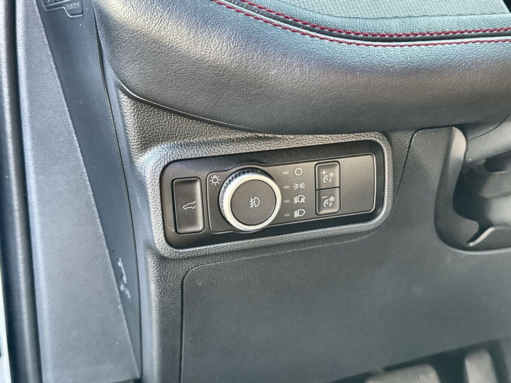 Certified 2026 Ford Explorer ST-Line AWD/4WD image 6