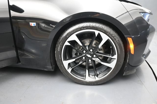 Used 2019 Chevrolet Camaro LT w/ RS Package RWD image 26