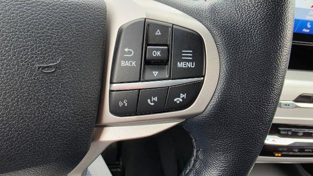 Certified 2021 Ford Explorer XLT w/ Equipment Group 202A AWD/4WD image 18
