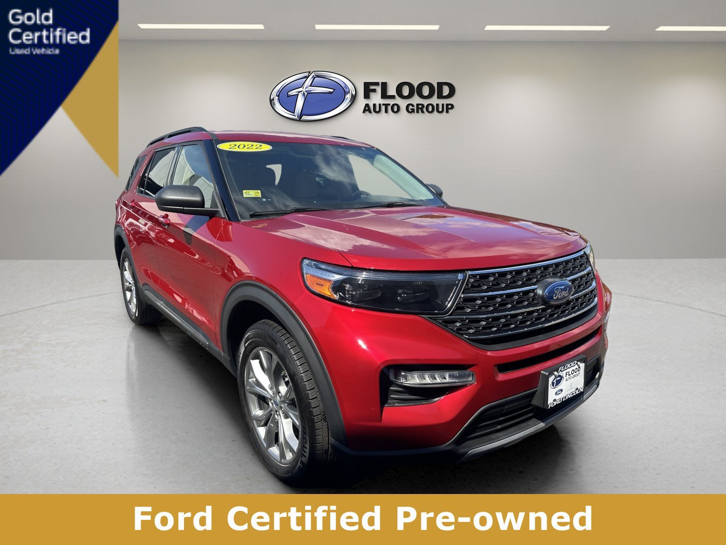 Certified 2022 Ford Explorer XLT w/ Equipment Group 202A