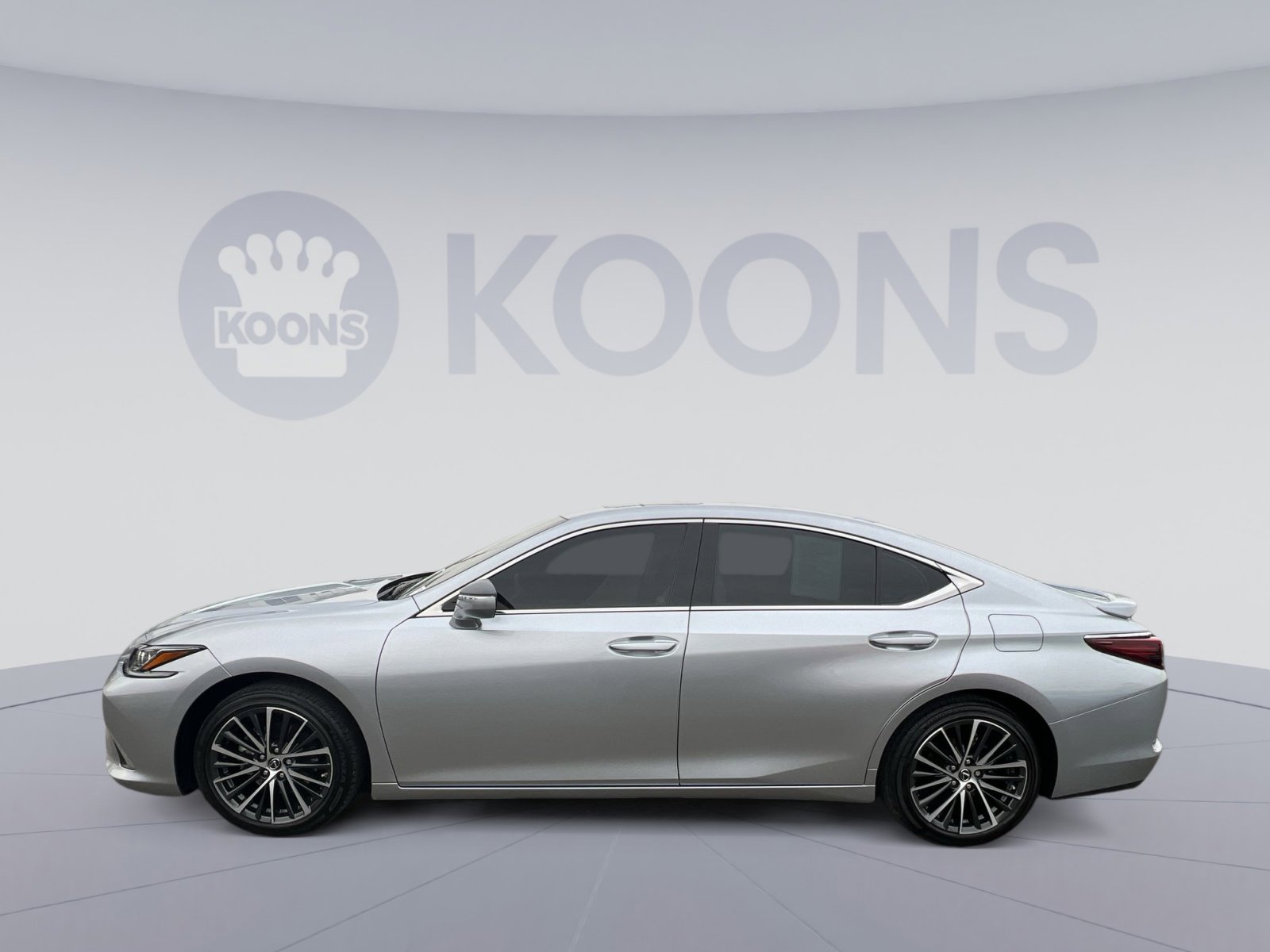 Used 2022 Lexus ES 350 w/ Premium Package image 2