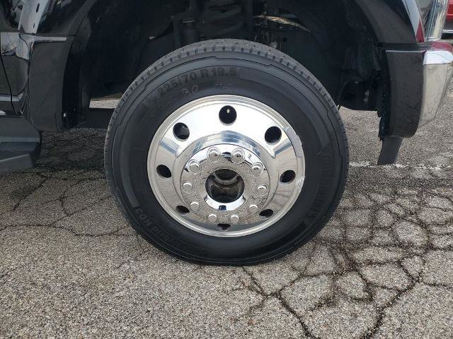 Certified 2022 Ford F450 Lariat w/ Lariat Ultimate Package image 5