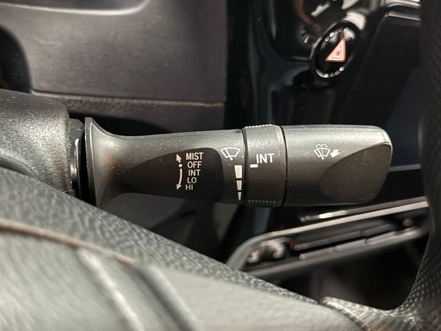 Used 2019 Toyota Corolla LE FWD image 18