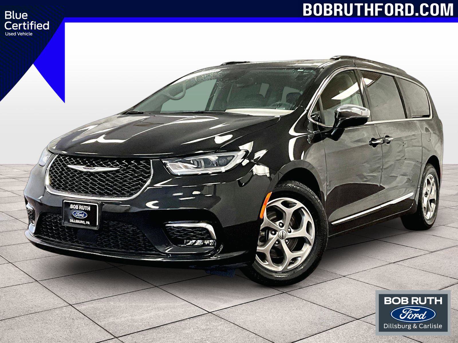 Used 2023 Chrysler Pacifica Limited FWD image 1