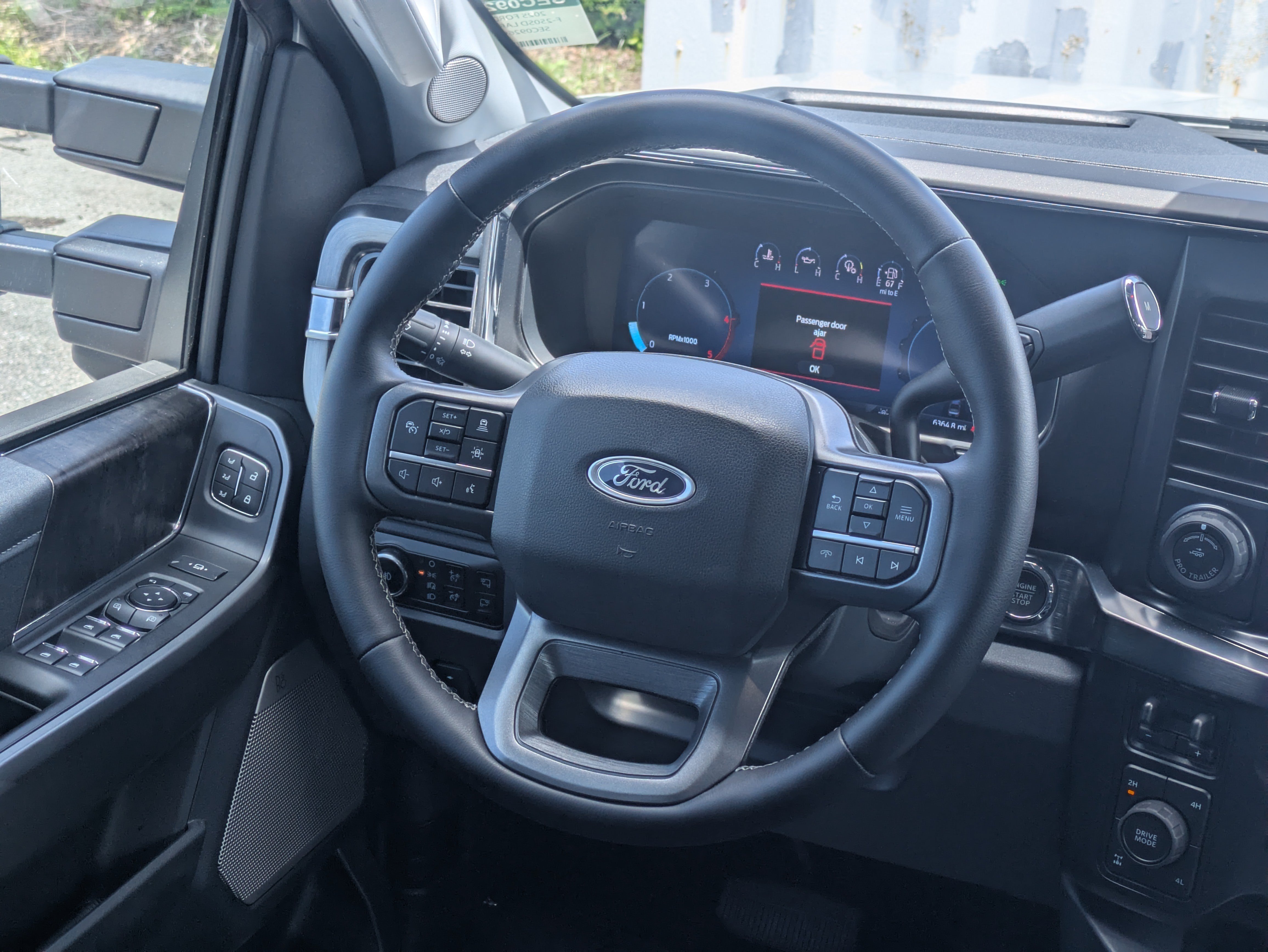 Certified 2025 Ford F250 Lariat w/ Lariat Ultimate Package AWD/4WD image 44