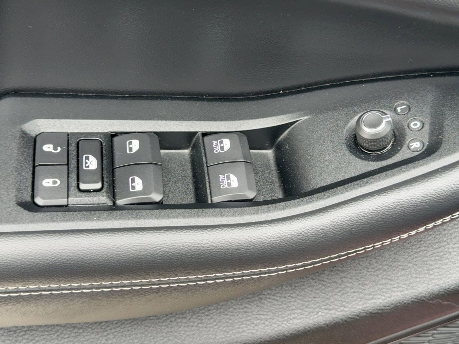 Used 2023 Jeep Grand Cherokee Altitude image 20