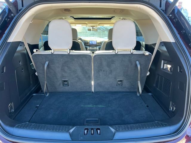 Certified 2022 Ford Explorer XLT w/ Equipment Group 202A image 28