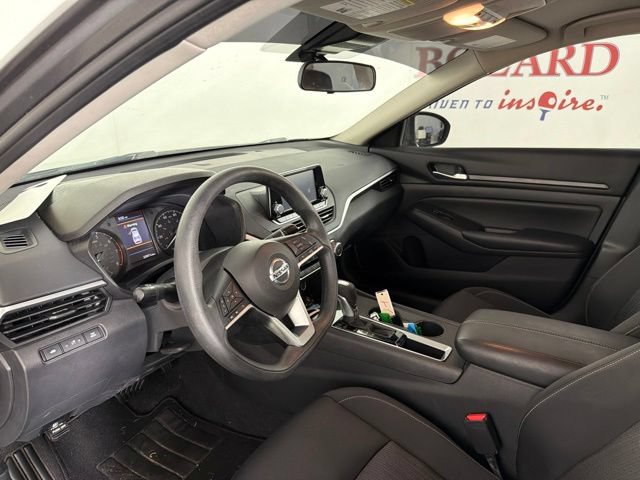 Used 2022 Nissan Altima 2.5 S FWD image 12