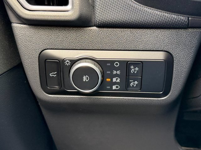 Certified 2025 Ford Bronco Sport Outer Banks w/ Outer Banks Tech Package+ AWD/4WD image 32