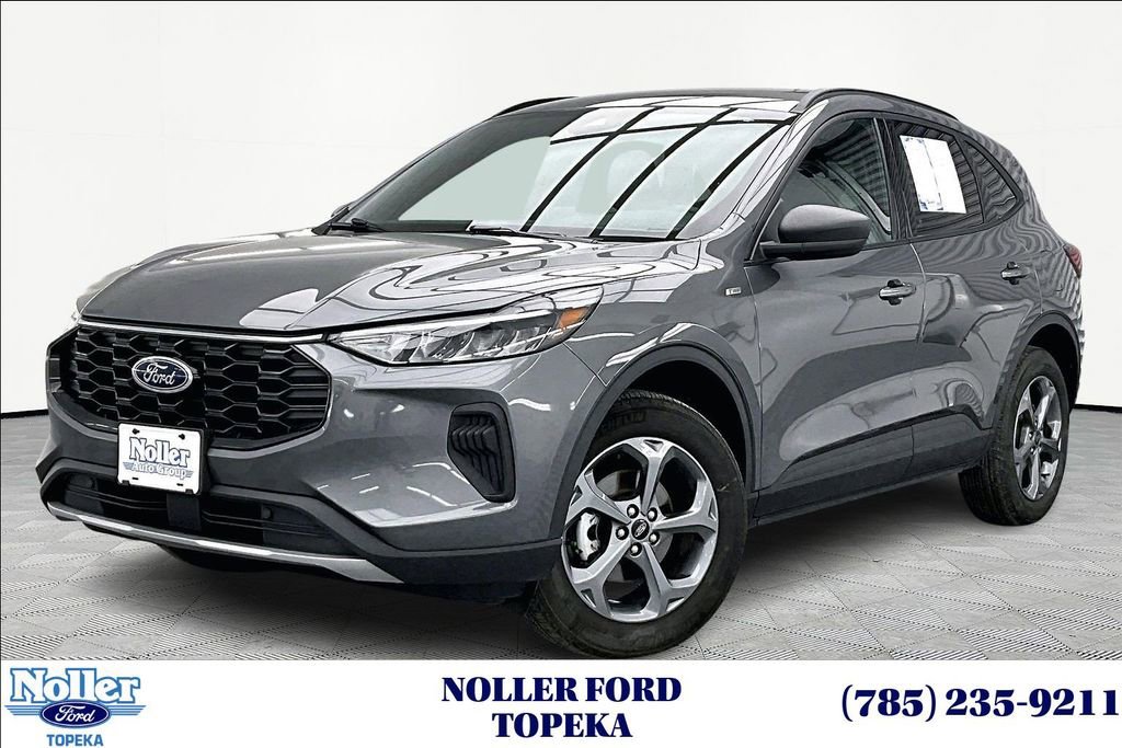 Certified 2025 Ford Escape ST-Line image 1