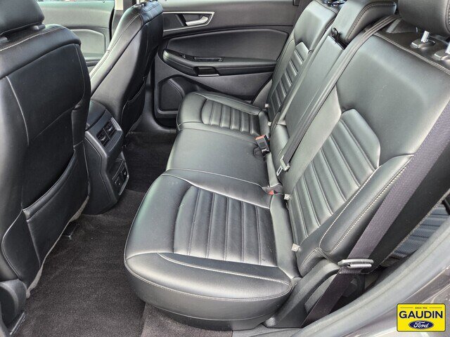 Certified 2020 Ford Edge SEL w/ Convenience Package FWD image 12