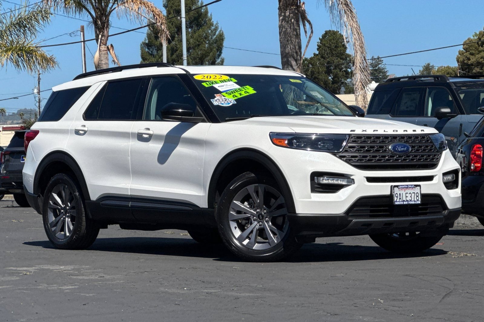 Certified 2022 Ford Explorer XLT w/ Equipment Group 202A