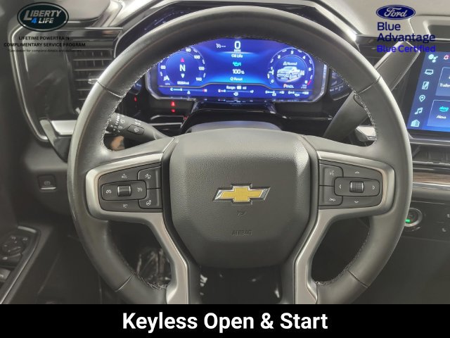 Used 2023 Chevrolet Silverado 1500 LT AWD/4WD image 25