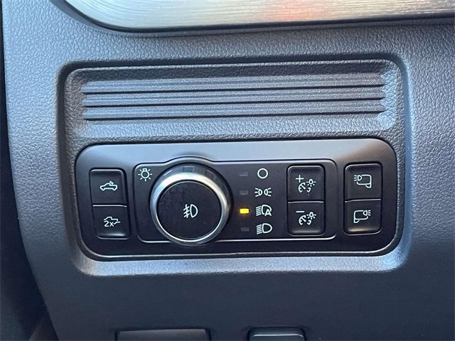 Certified 2025 Ford F250 Lariat w/ Lariat Ultimate Package image 17