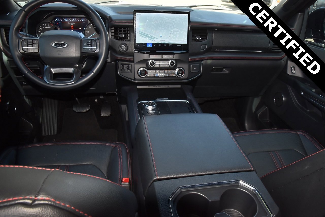 Certified 2023 Ford Expedition Limited image 18