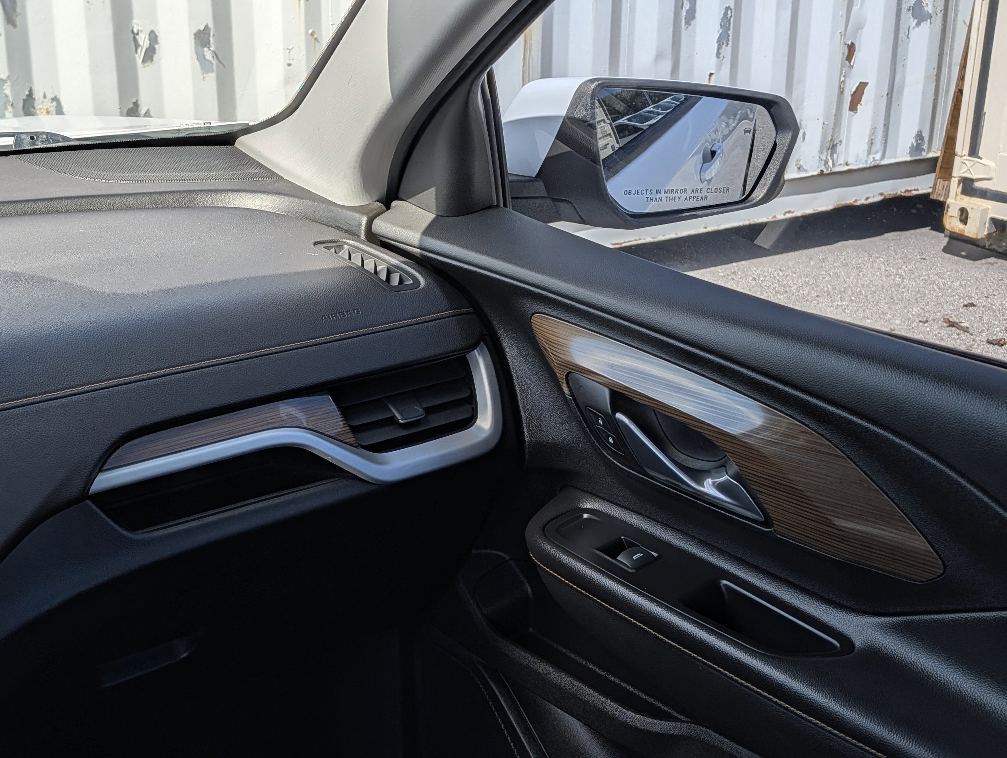 Used 2019 GMC Terrain SLE w/ Driver Convenience Package image 17