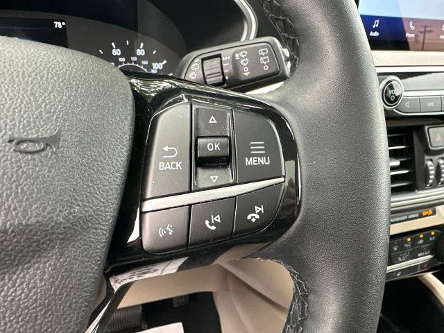 Certified 2022 Ford Escape SE w/ Cold Weather Package FWD image 15