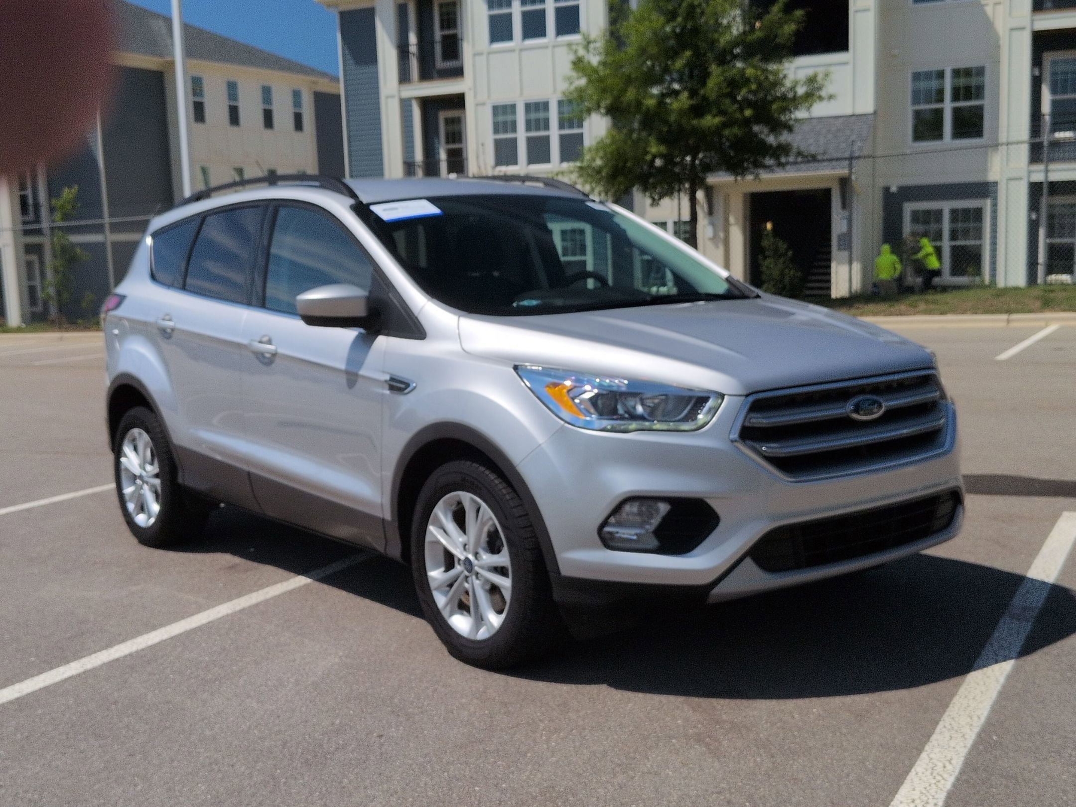 Certified 2017 Ford Escape SE w/ Equipment Group 201A