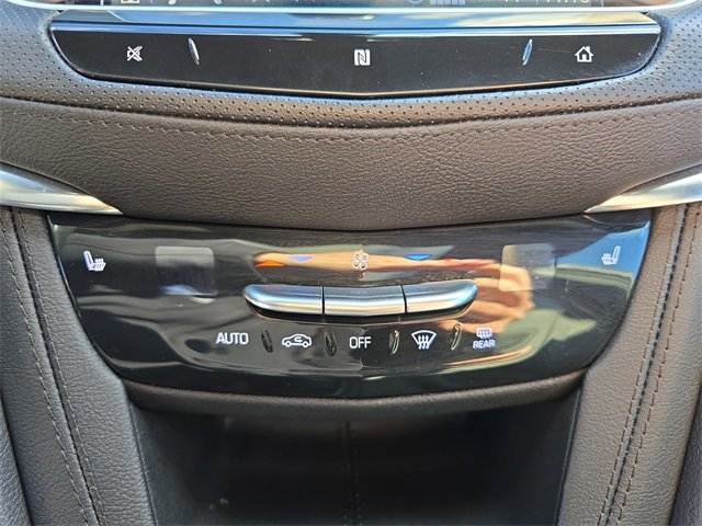 Used 2021 Cadillac XT5 Premium Luxury image 19