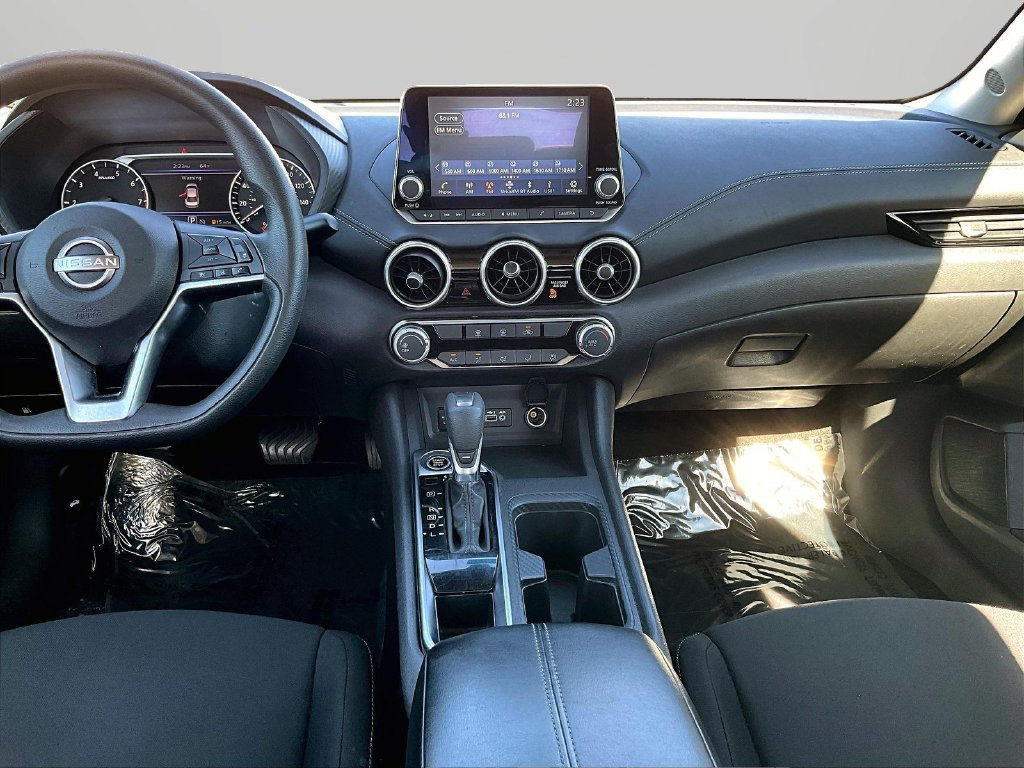 Used 2024 Nissan Sentra SV FWD image 9