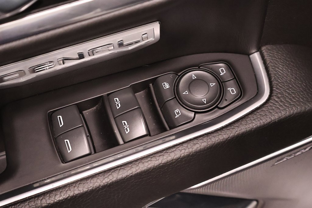 Used 2022 GMC Sierra 1500 Denali image 16