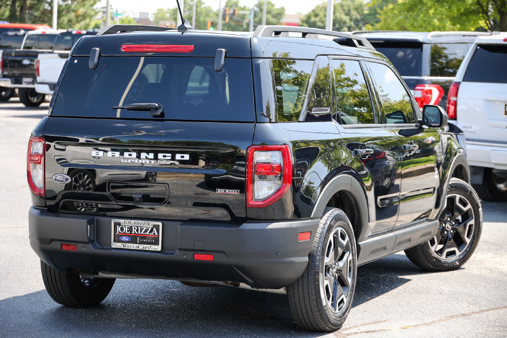 Certified 2023 Ford Bronco Sport Outer Banks AWD/4WD image 29