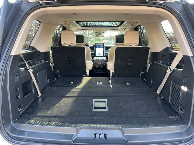 Certified 2023 Ford Expedition Platinum image 30