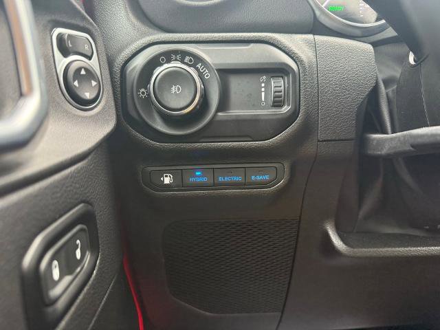 Used 2023 Jeep Wrangler Unlimited Sahara w/ Cold Weather Group image 27