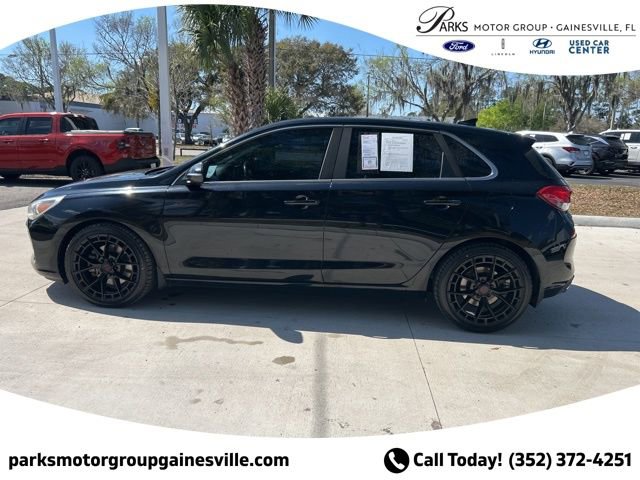 Used 2018 Hyundai Elantra GT Sport w/ Sport Tech Package 04 FWD image 7