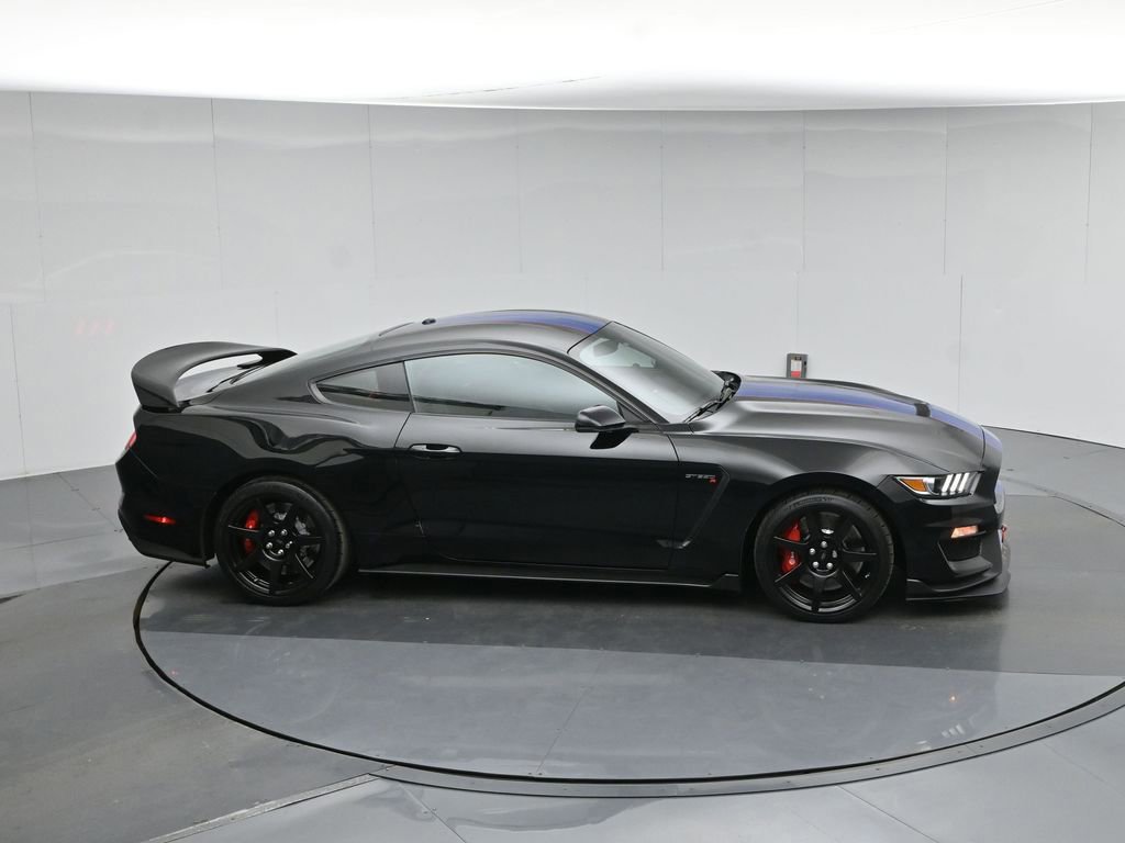 Certified 2017 Ford Mustang Shelby GT350R w/ GT350R Equipment Group 920A image 10