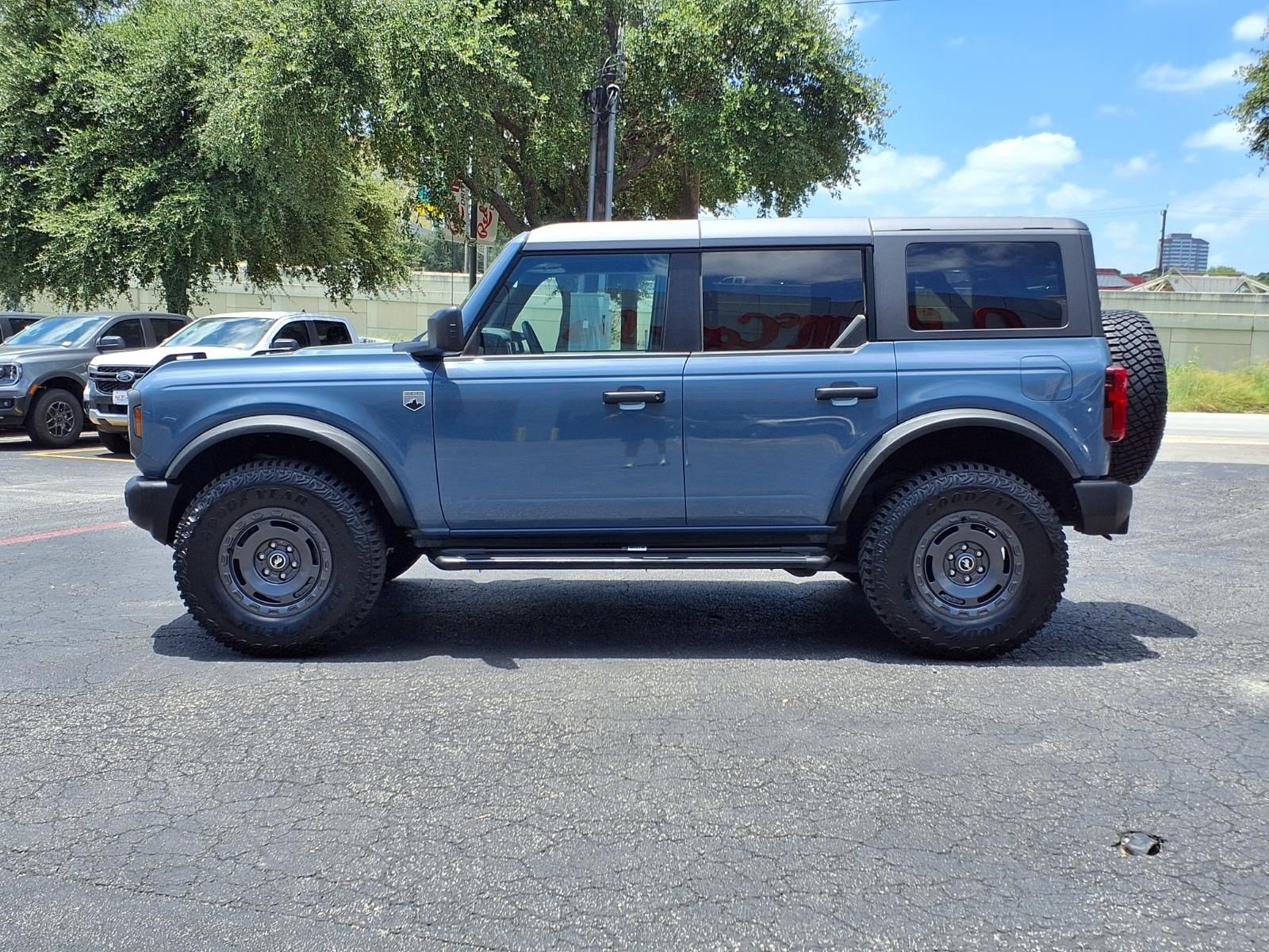 Certified 2024 Ford Bronco Big Bend AWD/4WD image 9
