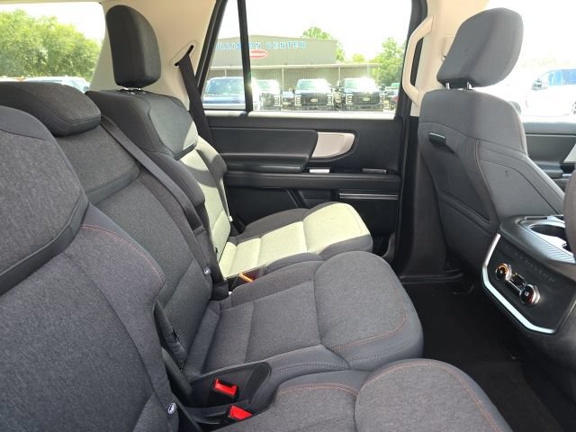 Certified 2025 Ford Expedition Active RWD image 10