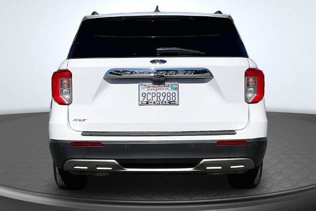 Certified 2022 Ford Explorer XLT w/ Equipment Group 202A RWD image 4