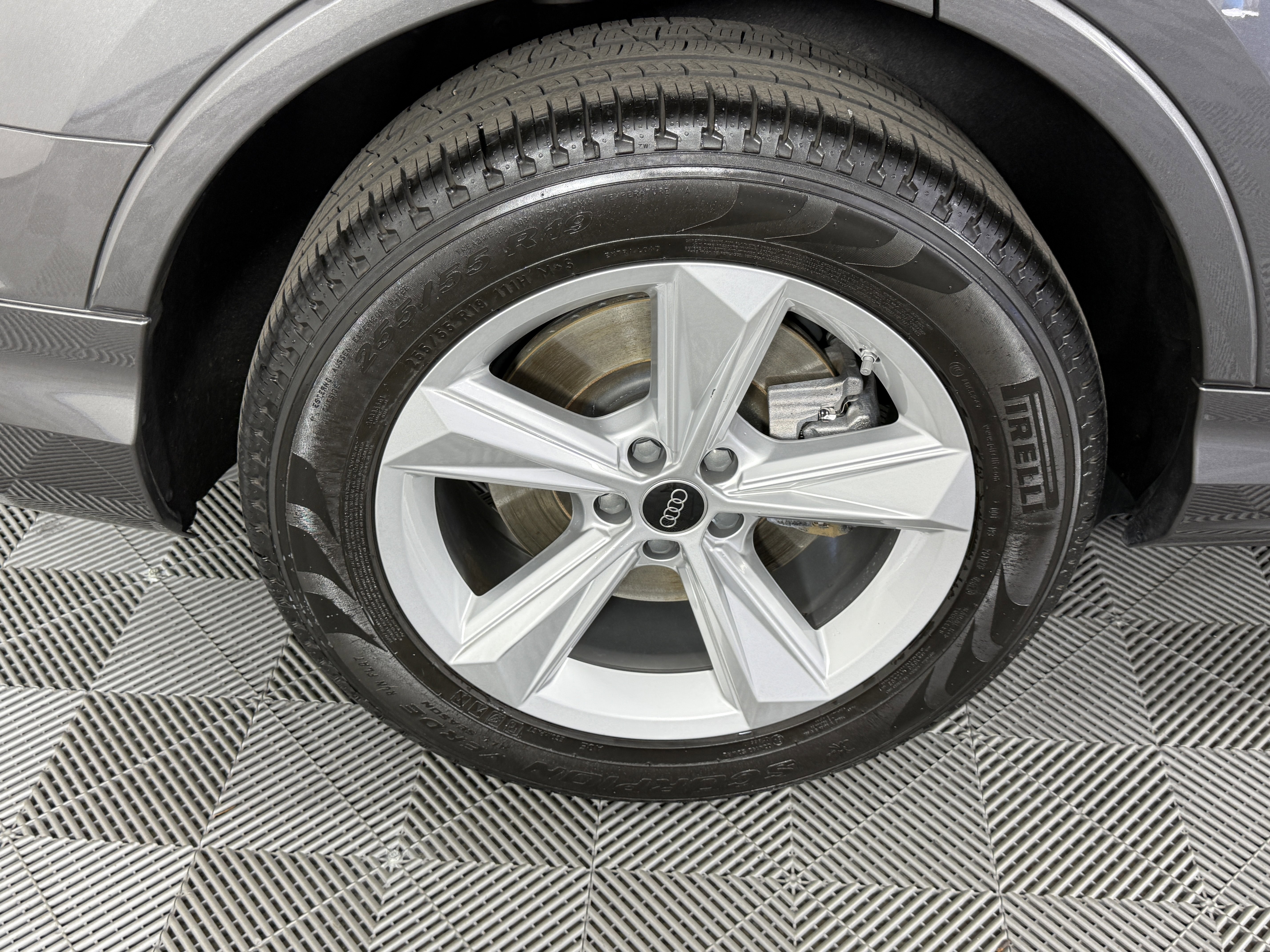 Used 2025 Audi Q7 2.0T Premium w/ Convenience Package image 28